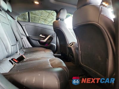 Zdjęcie 10 z 13 samochodu: 2022 MERCEDES-BENZ CLA 250 VIN:W1K5J4GB4NN250682 - miniatura