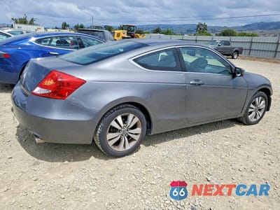 Trzecie zdjęcie samochodu z tyłu: 2012 HONDA ACCORD LX VIN:1HGCS1B34CA011782 - miniatura