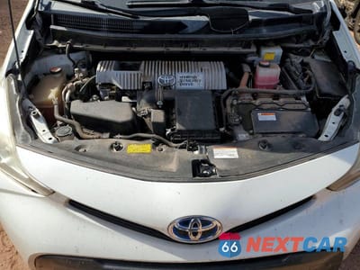 Zdjęcie 12 z 13 samochodu: 2015 TOYOTA PRIUS V THREE VIN:JTDZN3EU6FJ028524 - miniatura