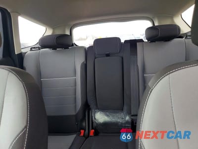 Zdjęcie 10 z 13 samochodu: 2015 FORD ESCAPE SE VIN:1FMCU0G90FUB91972 - miniatura