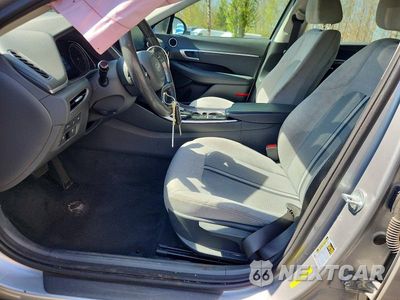 Zdjęcie 13 z 24 samochodu: 2021 HYUNDAI SONATA SE VIN:5NPEG4JA8MH079958 - miniatura