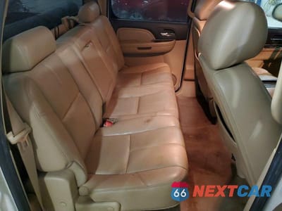 Zdjęcie 10 z 12 samochodu: 2011 GMC SIERRA K1500 DENALI VIN:3GTP2XE22BG160679 - miniatura