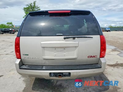 Zdjęcie 6 z 13 samochodu: 2008 GMC YUKON XL VIN:1GKFK16358R266752 - miniatura