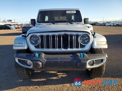 Piąte zdjęcie samochodu w środku: 2024 JEEP WRANGLER SAHARA 4XE VIN:1C4RJXP65RW255003 - miniatura