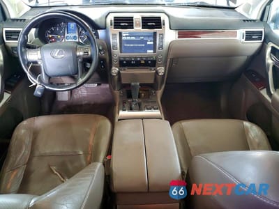 Zdjęcie 8 z 13 samochodu: 2012 LEXUS GX 460 VIN:JTJBM7FX4C5047739 - miniatura
