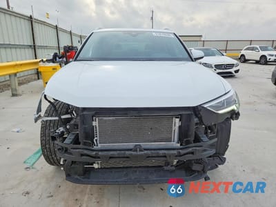 Piąte zdjęcie samochodu w środku: 2025 AUDI Q3 PREMIUM S LINE 45 VIN:WA1DECF31S1081734 - miniatura