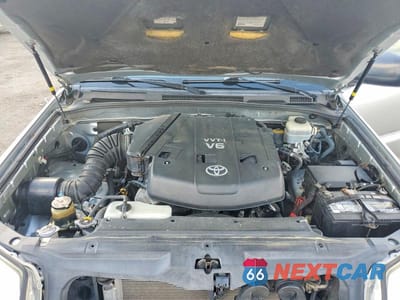 Zdjęcie 11 z 12 samochodu: 2006 TOYOTA 4RUNNER SR5 VIN:JTEZU14R668048084 - miniatura