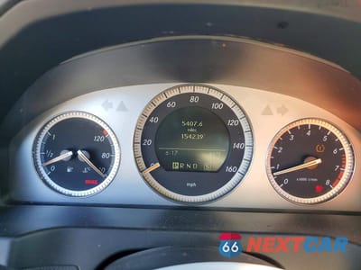 Zdjęcie 9 z 12 samochodu: 2008 MERCEDES-BENZ C 300 4MATIC VIN:WDDGF81X28F150116 - miniatura