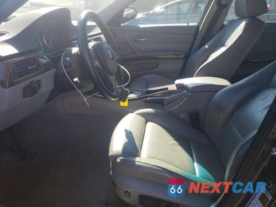 Zdjęcie 7 z 12 samochodu: 2006 BMW 330 I VIN:WBAVB33506KR76217 - miniatura