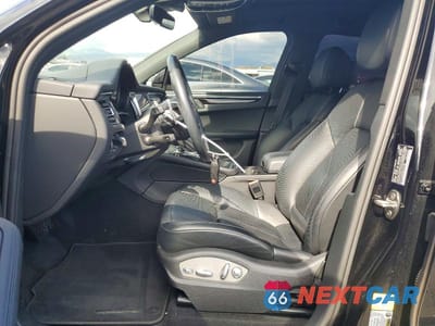 Zdjęcie 7 z 13 samochodu: 2024 PORSCHE MACAN BASE VIN:WP1AA2A5XRLB15108 - miniatura