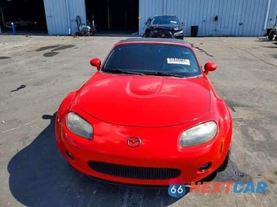 Piąte zdjęcie samochodu w środku: 2006 MAZDA MIATA MX-5 VIN:JM1NC25F760119632 - miniatura