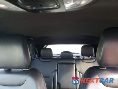 Zdjęcie 10 z 12 samochodu: 2025 JEEP COMPASS LIMITED VIN:3C4NJDCN2ST513306 - miniatura