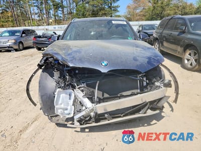 Piąte zdjęcie samochodu w środku: 2018 BMW X1 XDRIVE28I VIN:WBXHT3C34J5L33343 - miniatura