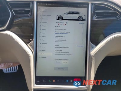 Zdjęcie 9 z 12 samochodu: 2016 TESLA MODEL S VIN:5YJSA1E40GF134171 - miniatura