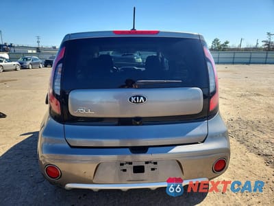 Zdjęcie 6 z 12 samochodu: 2018 KIA SOUL + VIN:KNDJP3A53J7510556 - miniatura