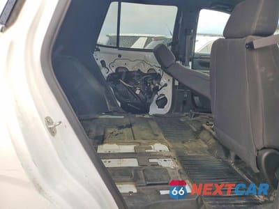 Zdjęcie 11 z 13 samochodu: 2022 CHEVROLET TAHOE C1500 VIN:1GNSCLED9NR247864 - miniatura