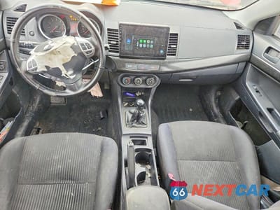 Zdjęcie 8 z 12 samochodu: 2014 MITSUBISHI LANCER ES VIN:JA32U2FU3EU606958 - miniatura