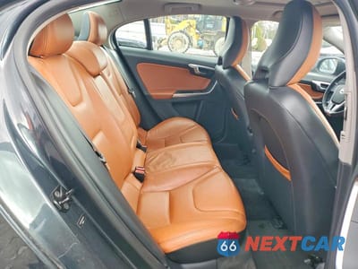 Zdjęcie 10 z 11 samochodu: 2012 VOLVO S60 T5 VIN:YV1622FS6C2022404 - miniatura