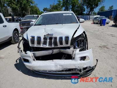 Piąte zdjęcie samochodu w środku: 2015 JEEP CHEROKEE LIMITED VIN:1C4PJLDB4FW505702 - miniatura