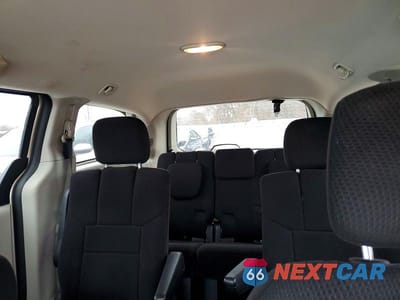 Zdjęcie 10 z 13 samochodu: 2014 DODGE GRAND CARAVAN SE VIN:2C4RDGBGXER109366 - miniatura