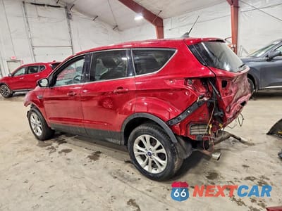 Drugie zdjęcie samochodu z przodu: 2019 FORD ESCAPE SE VIN:1FMCU9GD9KUA00455 - miniatura