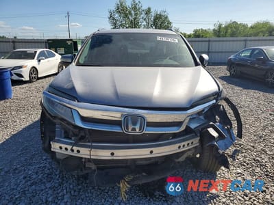 Piąte zdjęcie samochodu w środku: 2019 HONDA PILOT ELITE VIN:5FNYF6H02KB065493 - miniatura