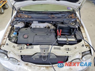 Zdjęcie 11 z 12 samochodu: 2003 JAGUAR X-TYPE VIN:SAJEA51D03XD22994 - miniatura