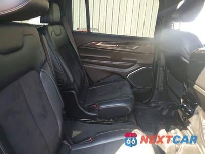 Zdjęcie 11 z 13 samochodu: 2021 JEEP GRAND CHEROKEE L LAREDO VIN:1C4RJJAGXM8211171 - miniatura