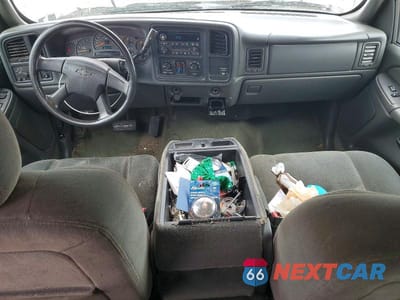 Zdjęcie 8 z 12 samochodu: 2004 CHEVROLET SILVERADO C1500 VIN:2GCEC19T941201471 - miniatura