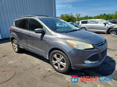 Czwarte zdjęcie samochodu z boku: 2013 FORD ESCAPE SE VIN:1FMCU0GX0DUB60586 - miniatura