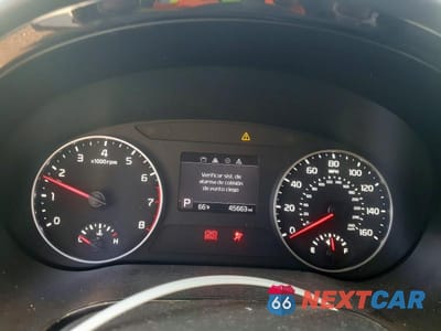 Zdjęcie 9 z 13 samochodu: 2021 KIA SELTOS EX VIN:KNDERCAA8M7141433 - miniatura