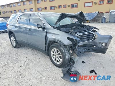 Czwarte zdjęcie samochodu z boku: 2020 CHEVROLET TRAVERSE LT VIN:1GNERGKW2LJ208876 - miniatura