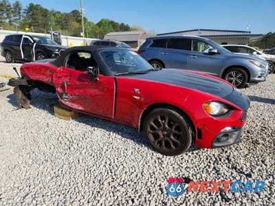 Czwarte zdjęcie samochodu z boku: 2018 FIAT 124 SPIDER CLASSICA VIN:JC1NFAEK2J0136262 - miniatura