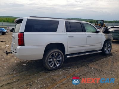 Trzecie zdjęcie samochodu z tyłu: 2017 CHEVROLET SUBURBAN K1500 LT VIN:1GNSKHKC6HR332550 - miniatura