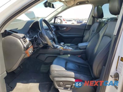 Zdjęcie 7 z 13 samochodu: 2017 AUDI Q7 PREMIUM VIN:WA1AAAF7XHD037955 - miniatura