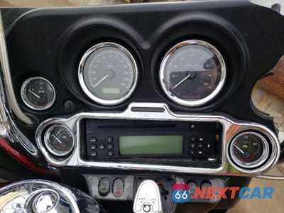 Zdjęcie 7 z 8 samochodu: 2010 HARLEY-DAVIDSON FLHTCU VIN:1HD1FC410AB672541 - miniatura