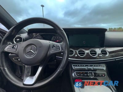 Zdjęcie 13 z 14 samochodu: 2017 MERCEDES-BENZ E 300 4MATIC VIN:WDDZF4KBXHA066742 - miniatura