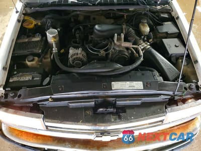 Zdjęcie 11 z 12 samochodu: 1998 CHEV BLAZER VIN:1GNDT13W9W2248136 - miniatura