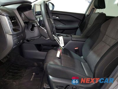 Zdjęcie 7 z 12 samochodu: 2025 NISSAN ROGUE SV VIN:5N1BT3BB6SC813484 - miniatura