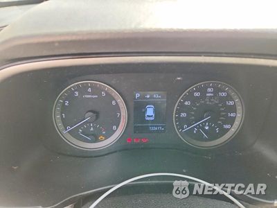 Zdjęcie 9 z 13 samochodu: 2019 HYUNDAI TUCSON SE VIN:KM8J23A47KU886018 - miniatura