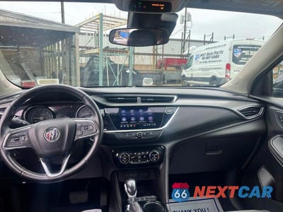 Zdjęcie 9 z 10 samochodu: 2020 BUICK ENCORE GX SELECT VIN:KL4MMDSL2LB096513 - miniatura