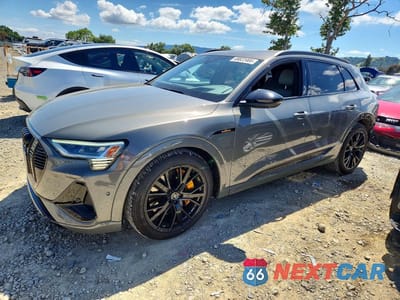 2022 AUDI E-TRON CHRONOS WA1VABGE0NB023137 - główne zdjęcie licytacji z USA - miniatura
