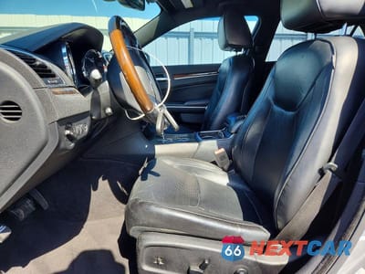 Zdjęcie 7 z 11 samochodu: 2011 CHRYSLER 300C VIN:2C3CA6CT4BH524600 - miniatura