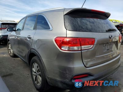 Drugie zdjęcie samochodu z przodu: 2018 KIA SORENTO LX V6 VIN:5XYPGDA55JG340560 - miniatura