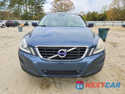 Piąte zdjęcie samochodu w środku: 2012 VOLVO XC60 3.2 VIN:YV4940DZ2C2238748 - miniatura