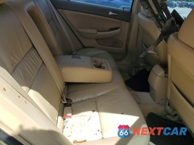 Zdjęcie 10 z 12 samochodu: 2006 HONDA ACCORD VIN:1HGCM66546A039203 - miniatura
