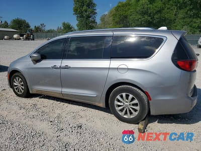 Drugie zdjęcie samochodu z przodu: 2018 CHRYSLER PACIFICA TOURING L VIN:2C4RC1BG9JR269457 - miniatura