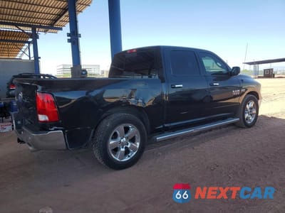 Trzecie zdjęcie samochodu z tyłu: 2016 RAM 1500 SLT VIN:3C6RR6LT2GG356257 - miniatura