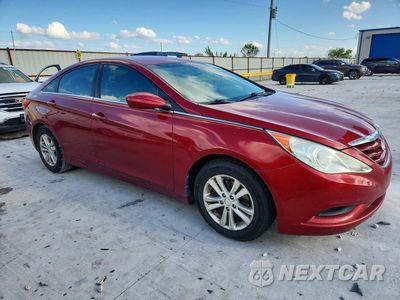 Czwarte zdjęcie samochodu z boku: 2012 HYUNDAI SONATA GLS VIN:5NPEB4AC0CH366564 - miniatura