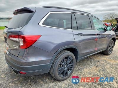 Trzecie zdjęcie samochodu z tyłu: 2021 HONDA PILOT SE VIN:5FNYF6H26MB025387 - miniatura